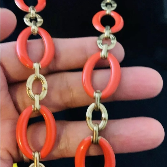 Long orange enamel link chain necklace - Picture 8 of 8